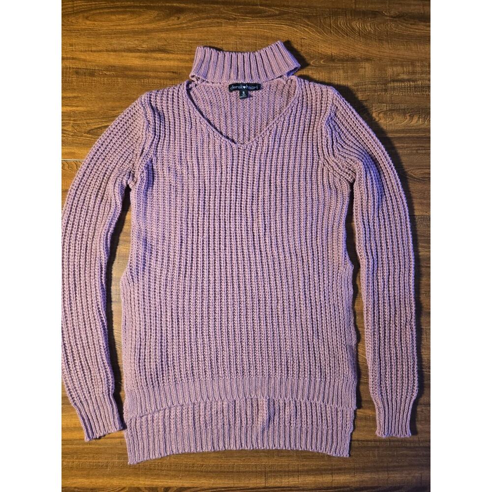 Rue 21 Derek Heart Lilac Small Women's Sweater With choker detail